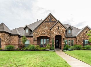 1409 Clover Dr, Haslet, TX 76052