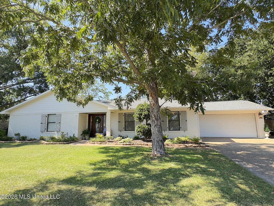 1st image of 3717 Quinn Dr