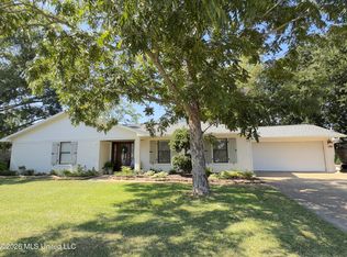3717 Quinn Dr, Pascagoula, MS 39581