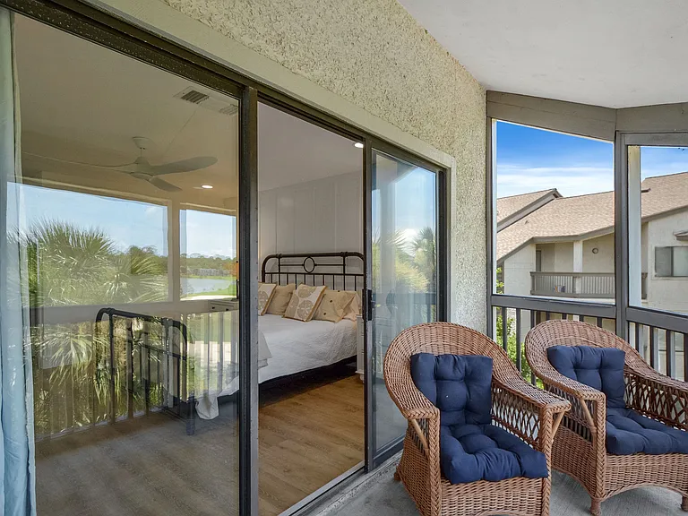 297 Moss Oak Cir — Photo 14