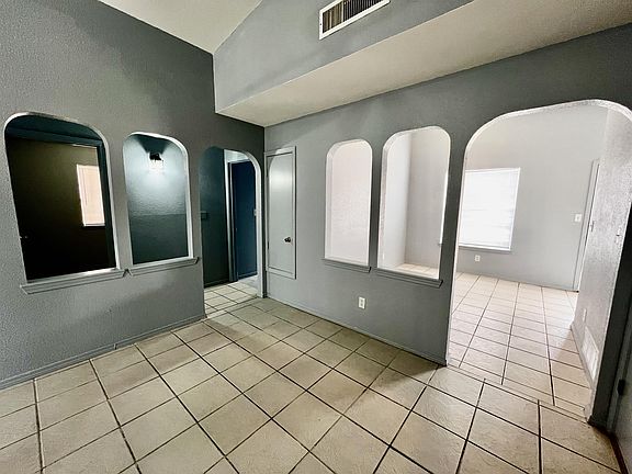 5th image of 2228 Tierra De Paz Way