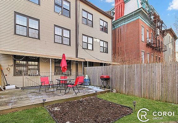 2nd image of 137 Herkimer St