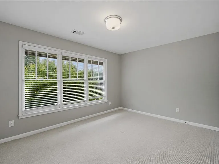 2681 Oak Leaf Pl SE — Photo 30