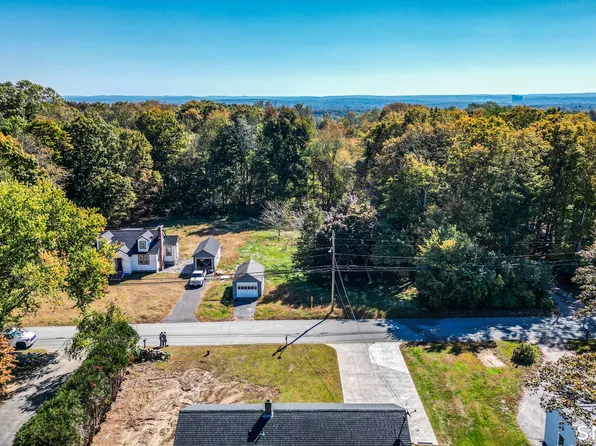 242 Browning Road, Norwich, CT 06360