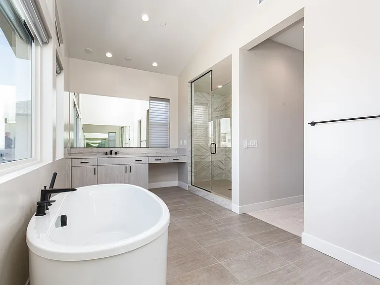10797 Canyon Bloom Dr — Photo 43