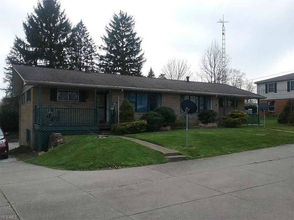 2nd image of 106 W Reno Dr