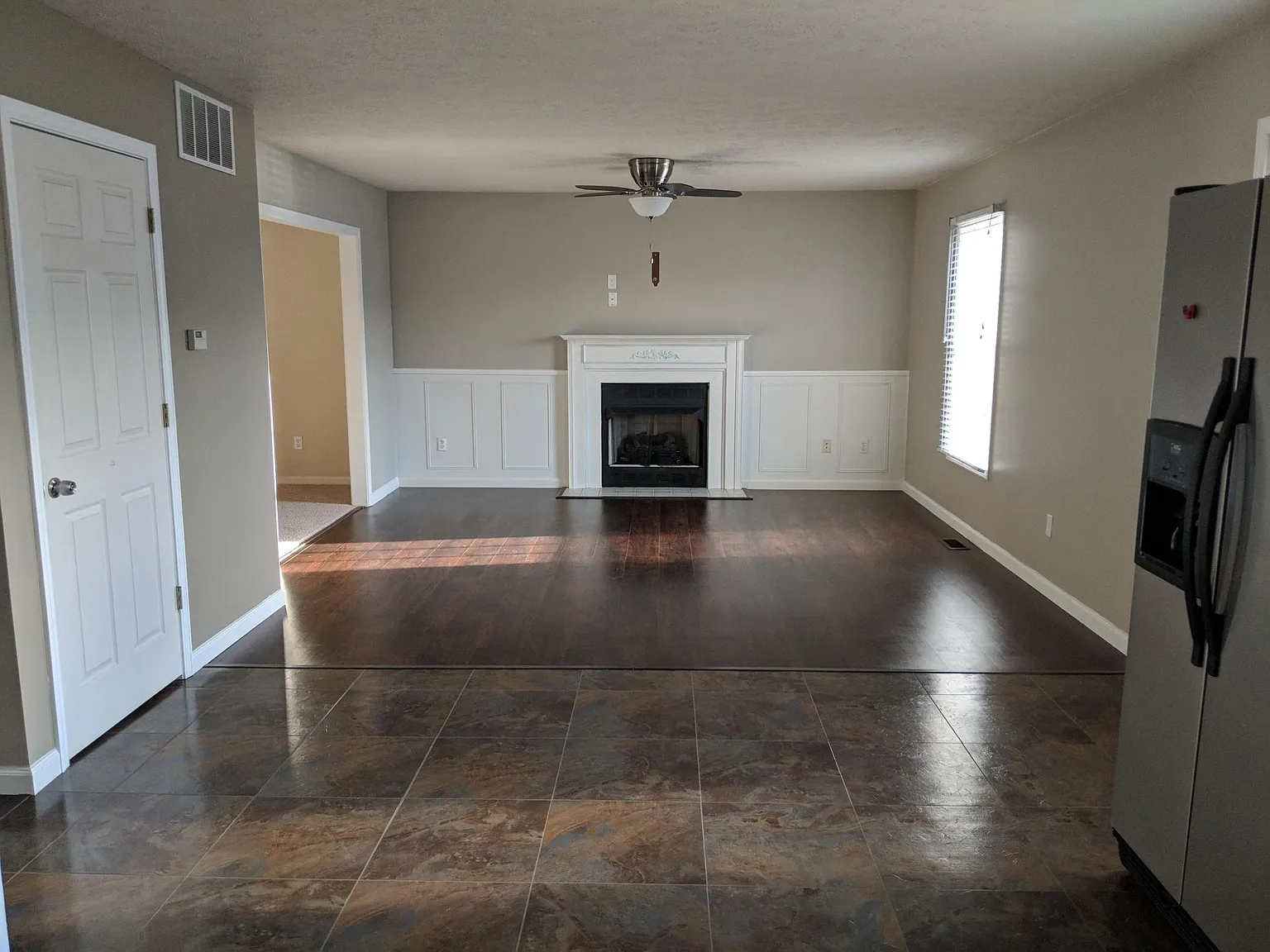 1403 Whitefield St — Photo 2
