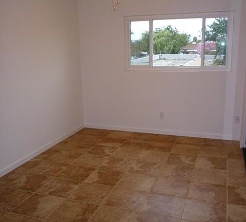 5th image of 1024 Loring St Unit 8