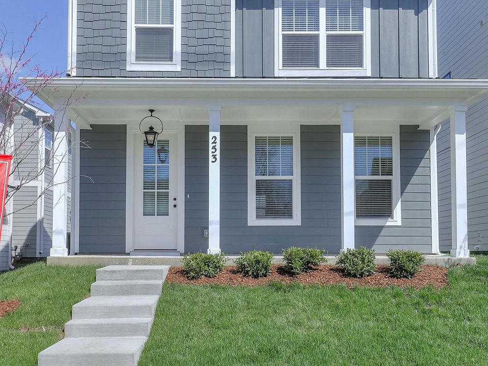 1st image of 253 Founders Dr