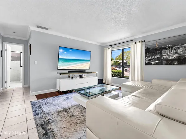 3729 NW 35th Street, Coconut Creek, FL 33066