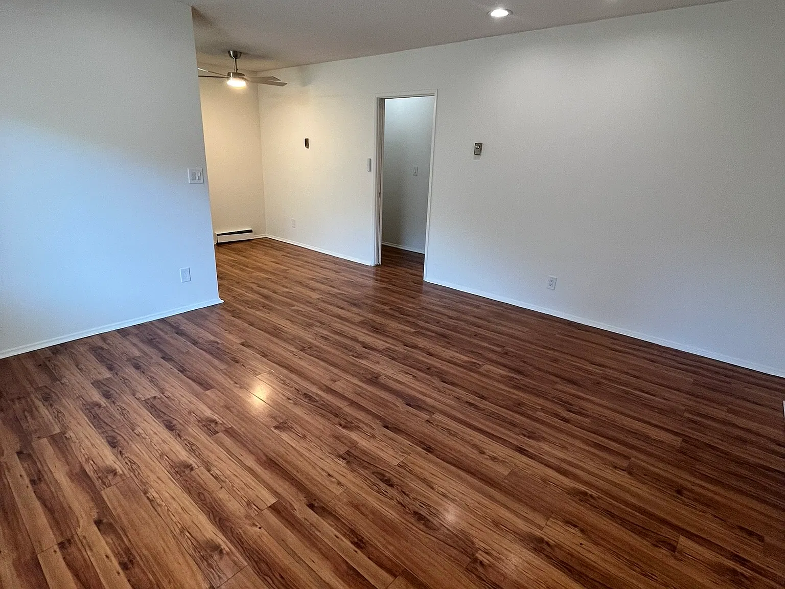 1 bed, 700 sqft, $1,800 — Photo 3