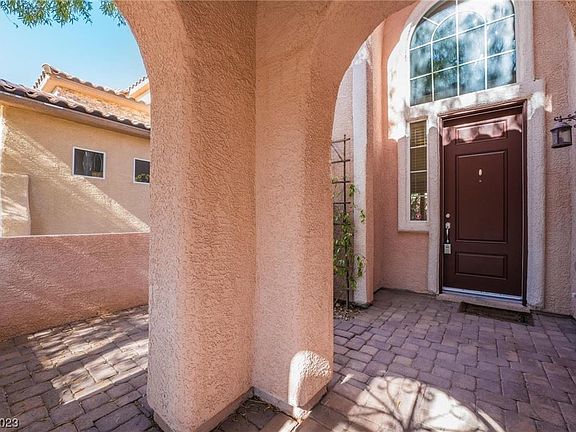 4th image of 9715 Skiers Chalet Ct