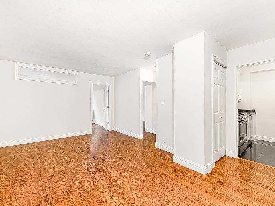 1st image of 330 W 45th St APT 9L