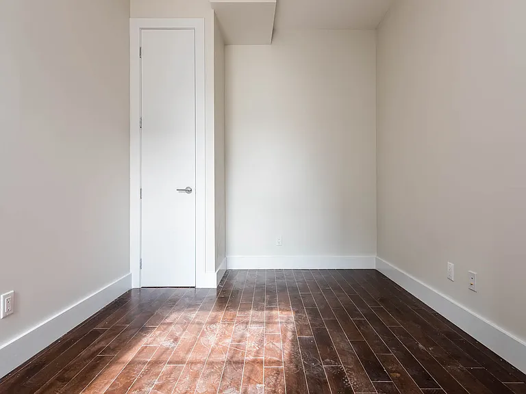 316 Patchen Ave #1L — Photo 8
