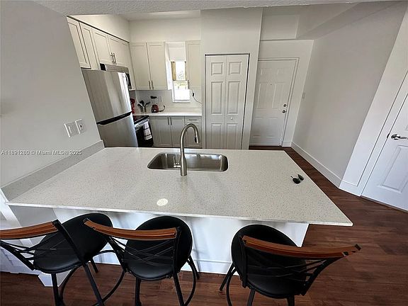 5th image of 1638 SW 3rd St APT 303