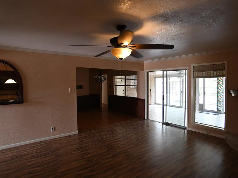 6207 Shady Brk — Photo 8
