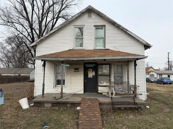 2009 Wallace St, Muscatine, IA 52761