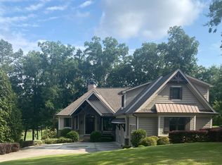 1071 Lake Pointe S, Greensboro, GA