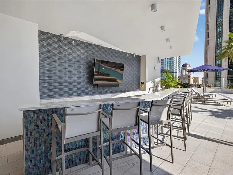 275 1st Ave S #2706 — Photo 95