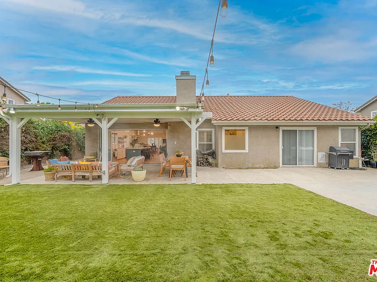 1220 Dincara Rd — Photo 33