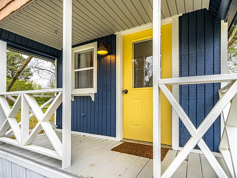 121 Forrest Dr #A — Photo 3