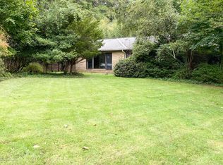 18 Fox Hill Dr, Little Silver, NJ