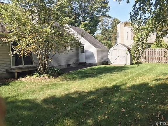 5th image of 103 Griffin Dr