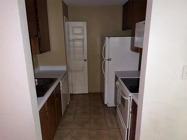 7950 N Stadium Dr #194 — Photo 14