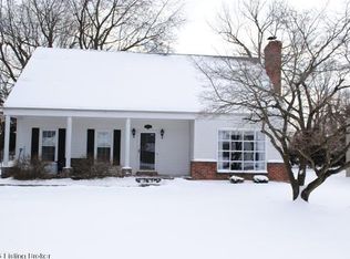 9020 Wooded Glen Rd, Louisville, KY 40220