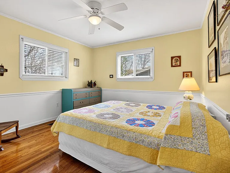 1108 Edgewood Dr NW — Photo 11