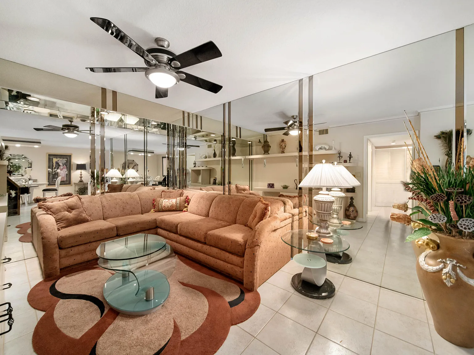 2 bed, 2.0 bath, 1392 sqft, $3,000 — Photo 4