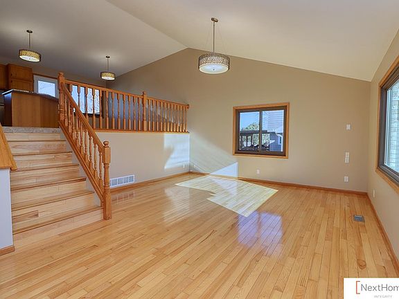 2nd image of 7655 Brummond Dr
