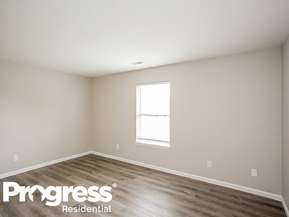 5th image of 12734 Glengary Dr