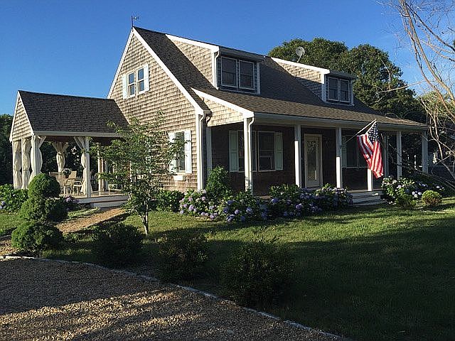 1st image of 3 Debettencourt Way