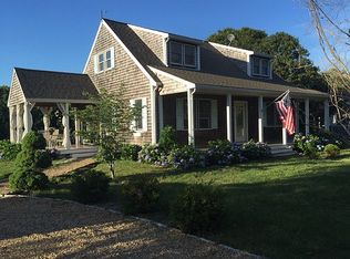 3 Debettencourt Way, Vineyard Haven, MA 02568