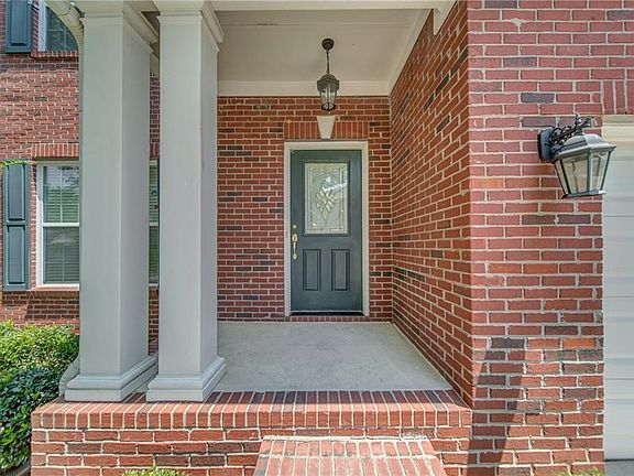 4th image of 6664 Mimosa Cir