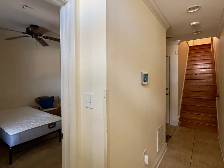 125 N Chester St — Photo 6