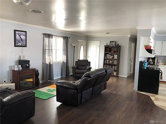 5th image of 1056 Hollansburg Arcanum Rd
