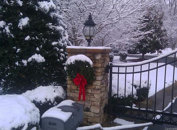 4th image of 105 Barrister Bay Ln