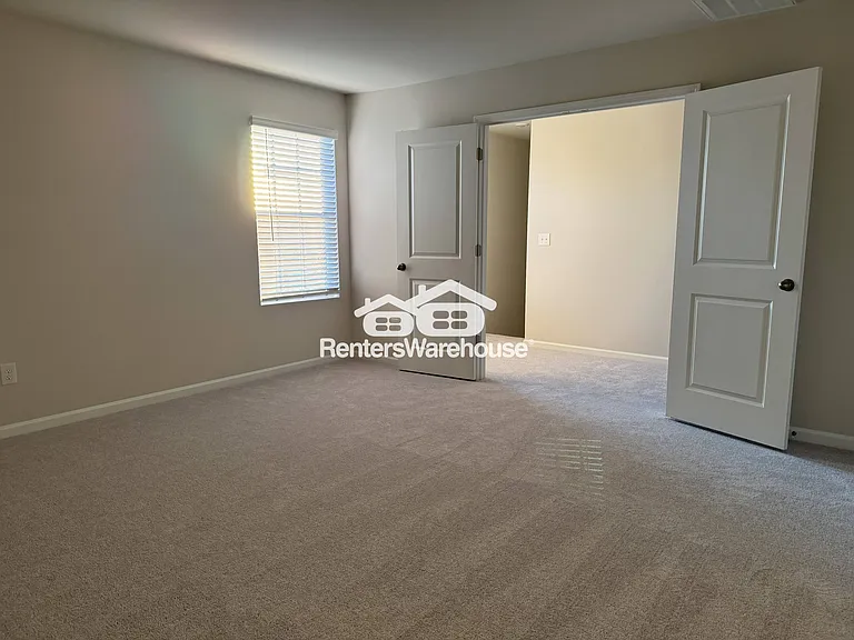 10203 Chatham Run Ln — Photo 29