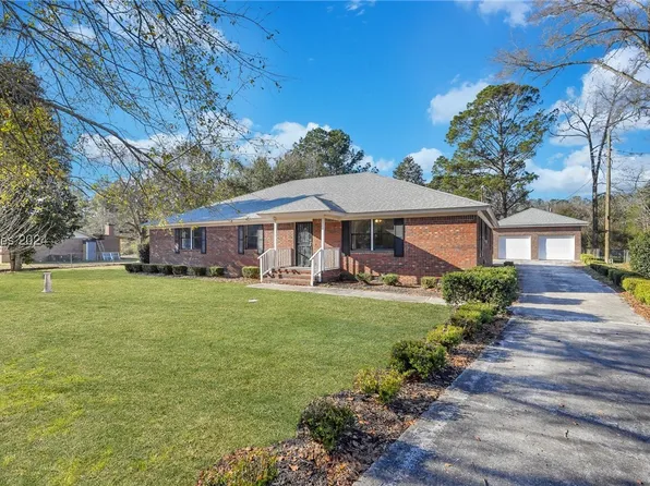 75 Dogwood St, Ridgeland, SC 29936