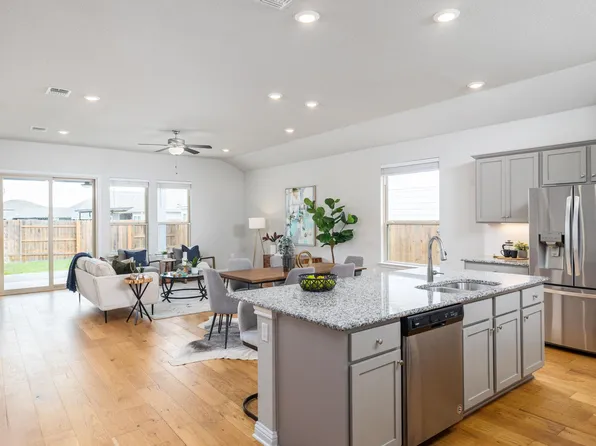8204 Silhouette St, Austin, TX 78744