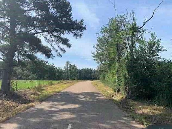 3rd image of Simmons Rd