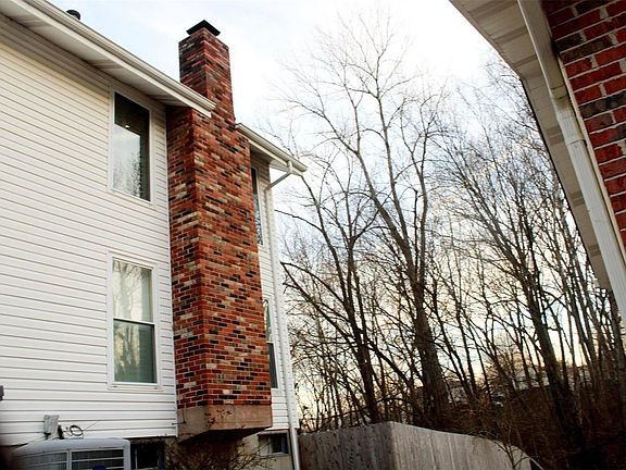 4th image of 2928 Coram Dr