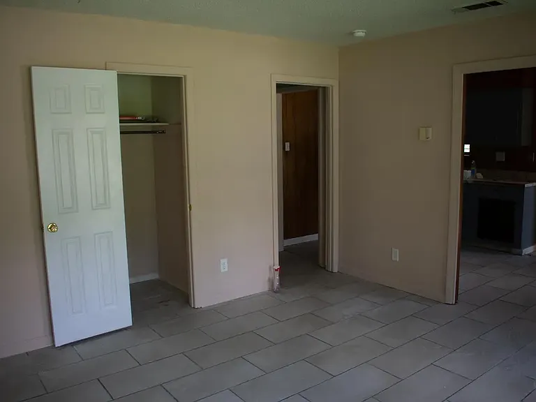 2461 Osage St — Photo 3