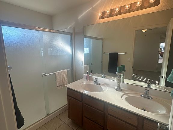 2nd image of 5211 Molokai St NE #5B