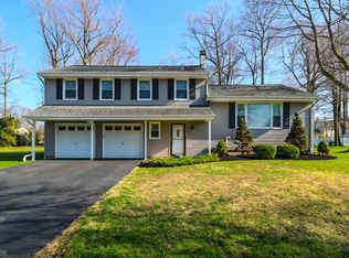 225 Davis Ave, Piscataway, NJ