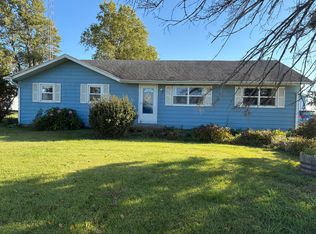 11328 Catlin Homer Rd, Catlin, IL 61817