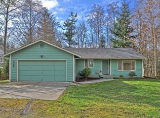 2086 Cliffside Ter, Camano Island, WA 98282