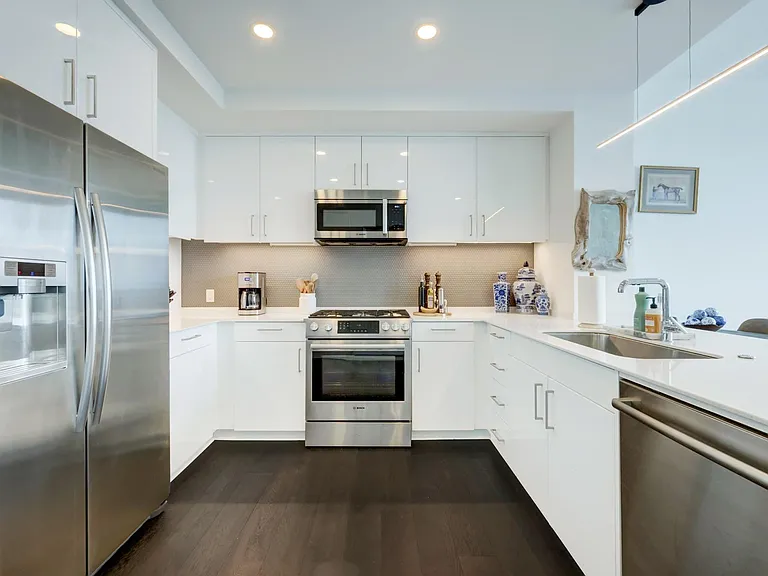 301 West Ave #1503 — Photo 2